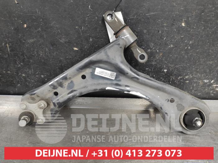 Kia Sportage Draagarm onder links-voor O660704