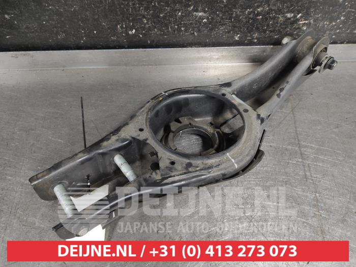 Kia Sportage Draagarm rechts-achter O660706