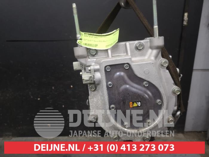 Mazda MX-30 Elektromotor Elektro-Auto O660768