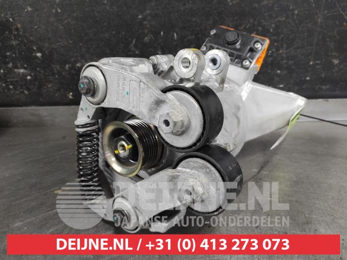 Gebruikte Dynamo Kia Sportage (NQ5E) 1.6 T-GDi Hybrid 16V AWD Prijs € 250,00 Margeregeling aangeboden door V.Deijne Jap.Auto-onderdelen BV