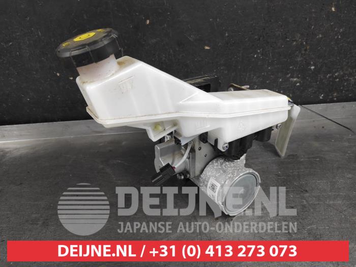 Gebruikte Rembol Kia Sportage (NQ5E) 1.6 T-GDi Hybrid 16V AWD Prijs € 250,00 Margeregeling aangeboden door V.Deijne Jap.Auto-onderdelen BV