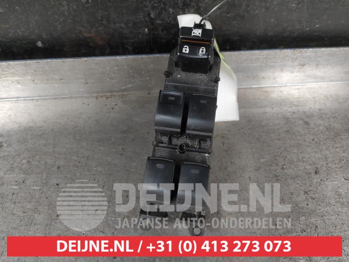 Lexus CT 200h Combischakelaar ramen O660902