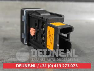 Suzuki Swift Schakelaar (diversen) O661059 foto 2