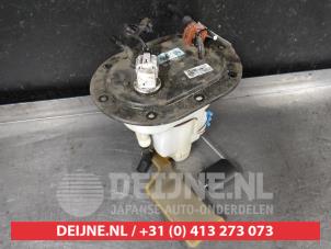 Gebruikte Tank element Pomp Hyundai Tucson (JM) 2.0 16V CVVT 4x4 Prijs € 50,00 Margeregeling aangeboden door V.Deijne Jap.Auto-onderdelen BV