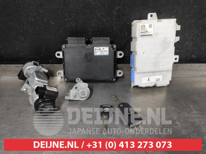 Mazda 5 Zündschloss+Schlüssel O661211
