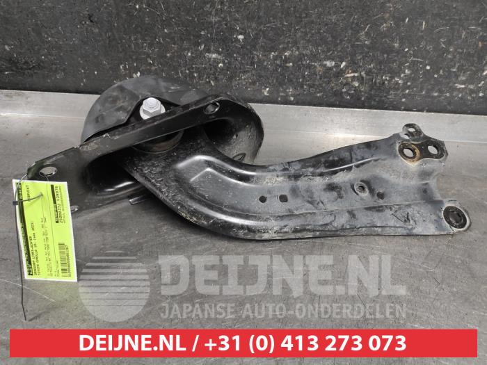 Toyota Corolla Draagarm links-achter O661267