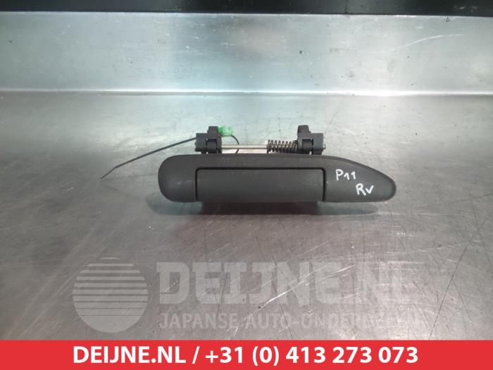 Nissan Primera Front door handle 4-door, right O277516