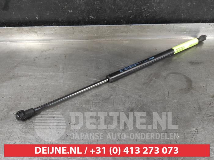 Mazda CX-3 Gasdämpfer links hinten O661530