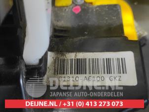 Hyundai I30 Door lock mechanism 4-door, front left O661563 photo 3