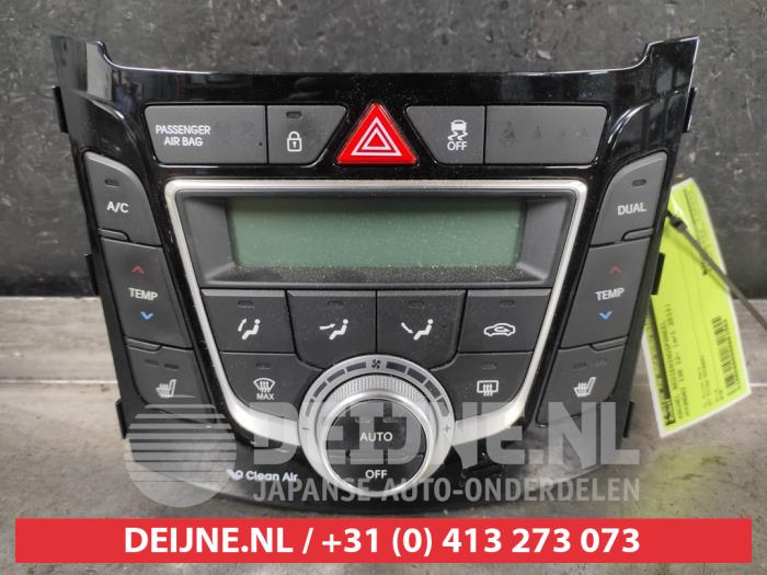 Hyundai I30 Heizung Bedienpaneel O661582