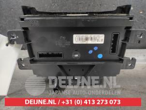 Hyundai I30 Heater control panel O661582 photo 2