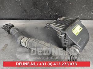 Gebruikte Luchtfilterhuis Suzuki Swift (ZC/ZD) 1.0 Booster Jet Turbo 12V SHVS Prijs € 75,00 Margeregeling aangeboden door V.Deijne Jap.Auto-onderdelen BV