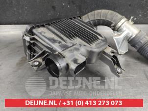Suzuki Swift Luftfiltergehäuse O661603 foto 2