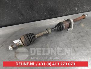 Gebruikte Steekas rechts-voor Honda CR-V (RD5/6/7/8) 2.0i 16V VTEC Prijs € 75,00 Margeregeling aangeboden door V.Deijne Jap.Auto-onderdelen BV