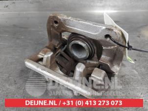 Gebruikte Remklauw (Tang) links-achter Honda CR-V (RD5/6/7/8) 2.0i 16V VTEC Prijs € 35,00 Margeregeling aangeboden door V.Deijne Jap.Auto-onderdelen BV