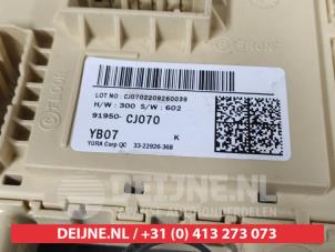 Kia Sportage Sicherungskasten O661801 foto 3
