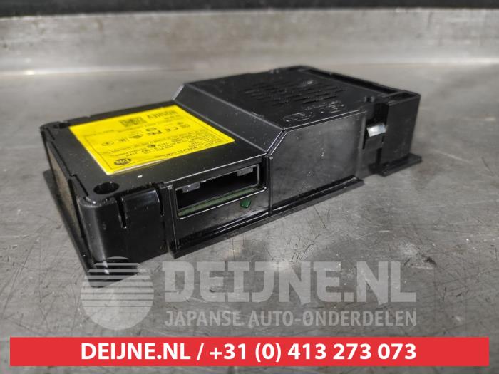 Kia Sportage Drahtloses Ladegerät O661843