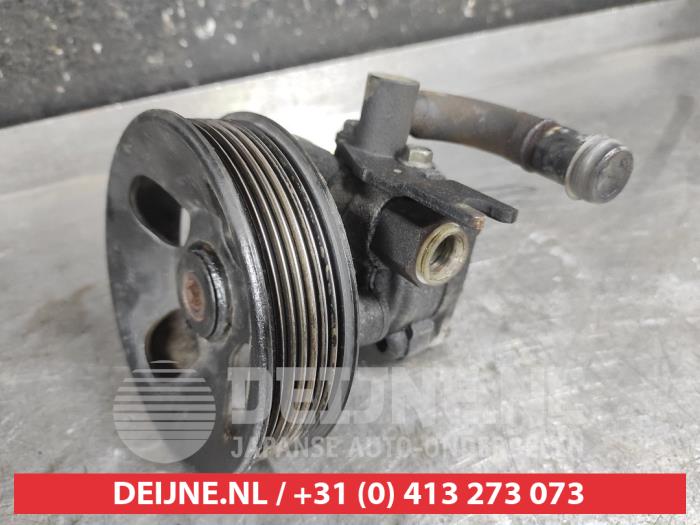 Kia Sorento Power steering pump O661893