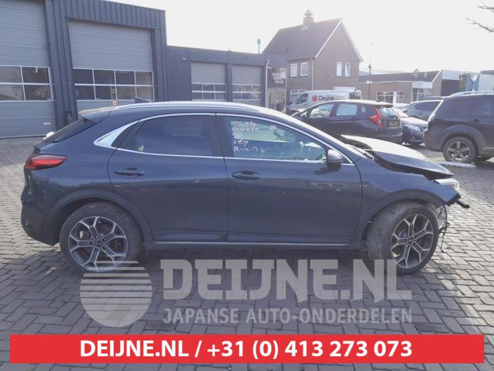 Kia XCeed Türscheibe 4-türig rechts hinten O661885