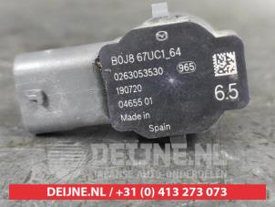 Mazda CX-30 PDC-Sensor O661960 foto 2