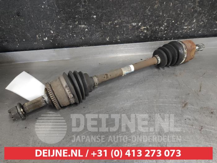 Hyundai I20 Aandrijfas links-voor O662222