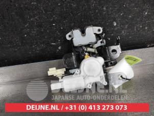 Mazda MX-5 Tailgate lock mechanism O662319 photo 2