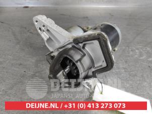 Gebruikte Startmotor Nissan Micra (K14) 0.9 IG-T 12V Prijs € 40,00 Margeregeling aangeboden door V.Deijne Jap.Auto-onderdelen BV