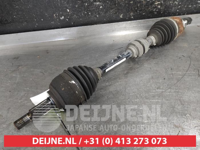 Nissan Micra Antriebswelle links vorne O662361