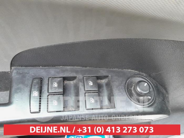 Chevrolet Aveo Combischakelaar ramen O662377