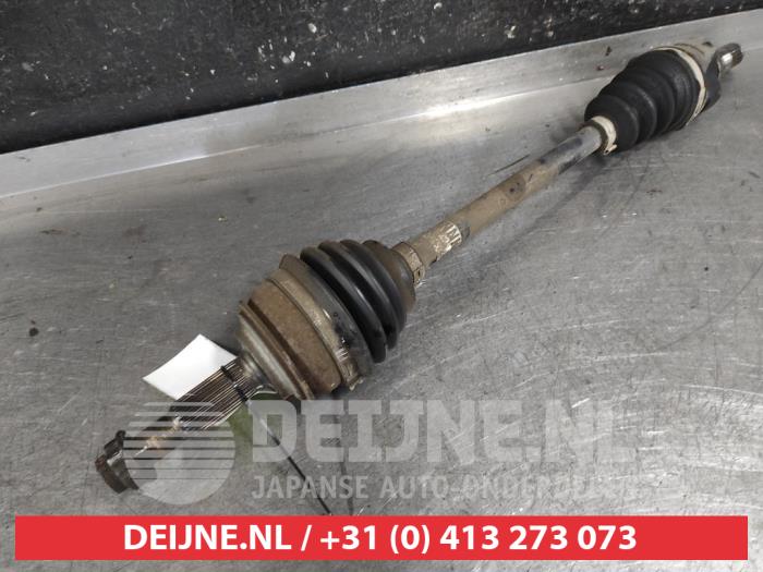 Toyota Yaris Antriebswelle links vorne O662436