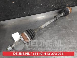 Gebruikte Aandrijfas rechts-voor Nissan Qashqai (J12) 1.5 VC-T e-Power 16V Prijs € 150,00 Margeregeling aangeboden door V.Deijne Jap.Auto-onderdelen BV