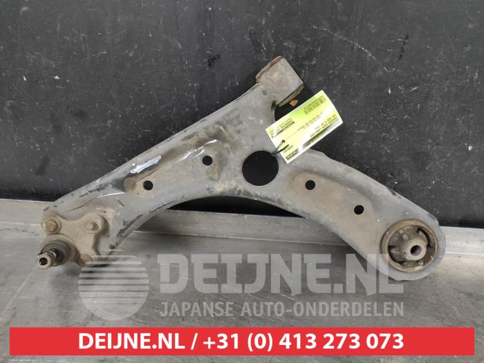 Kia XCeed Querlenker unten links vorne O662728