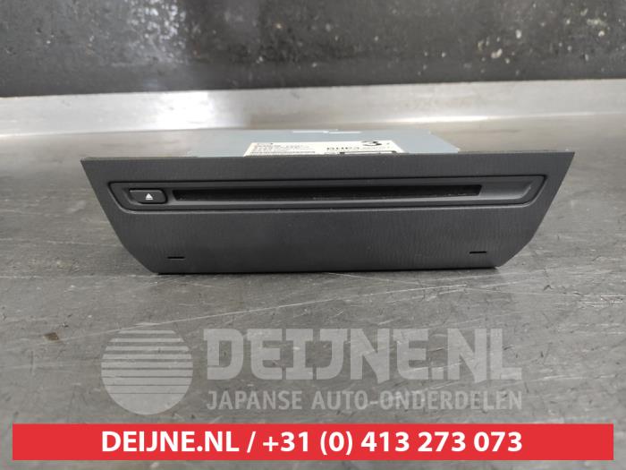 Mazda 3 CD Speler O662894