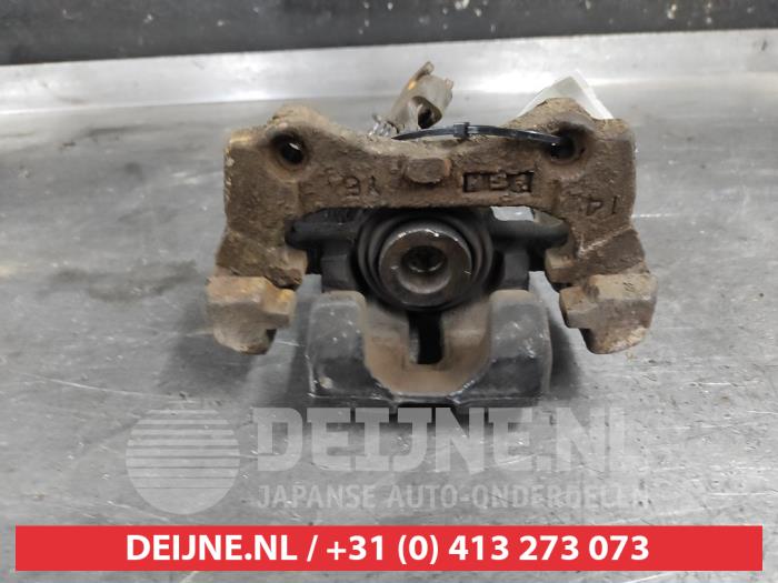 Mazda MX-5 Remklauw (Tang) links-achter O662933