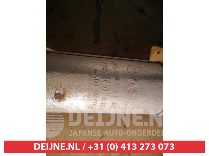 Gebruikte Uitlaat Middendemper Chevrolet Aveo (250) 1.2 16V Prijs € 35,00 Margeregeling aangeboden door V.Deijne Jap.Auto-onderdelen BV