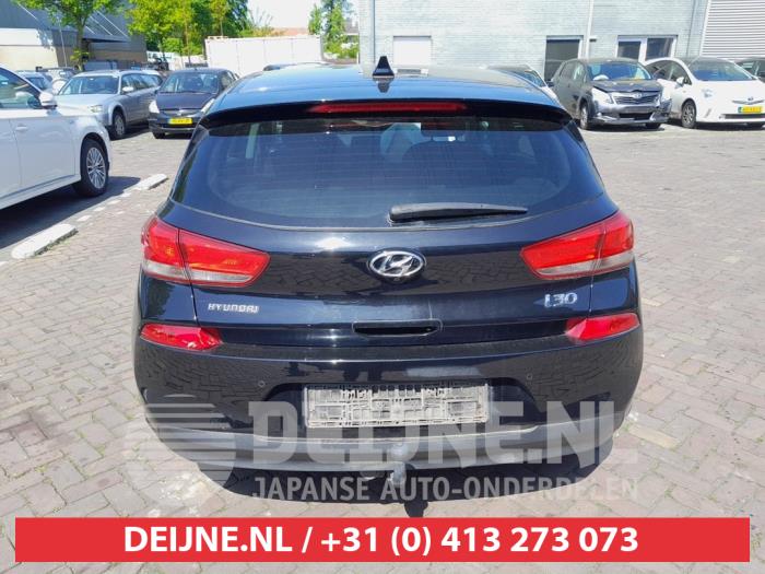 Hyundai I30 Achterklep reflector links O662963