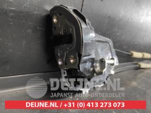 Toyota Aygo X Türschlossmechanik 4-türig rechts hinten O663034 foto 2