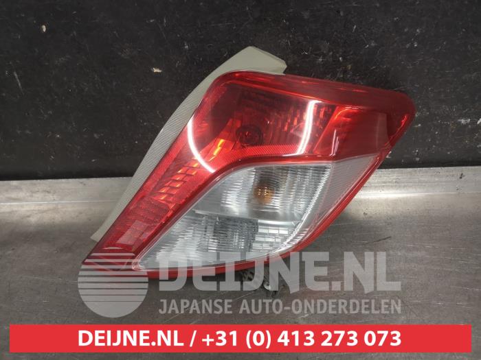 Toyota Yaris Achterlicht rechts O663124