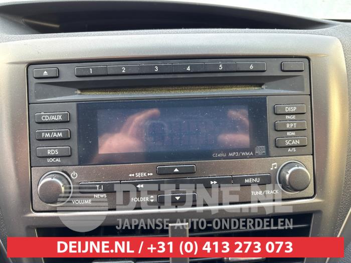 Subaru Impreza Radio O663201