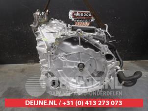 Toyota Yaris Versnellingsbak O663222 foto 2