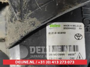 Toyota Rav-4 Mistlamp rechts-voor O663316 foto 2