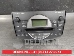 Gebruikte Radio Toyota RAV4 (A3) 2.0 16V VVT-i 4x4 Prijs op aanvraag aangeboden door V.Deijne Jap.Auto-onderdelen BV