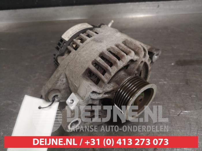Dynamo van een Toyota Aygo (B10) 1.0 12V VVT-i 2009