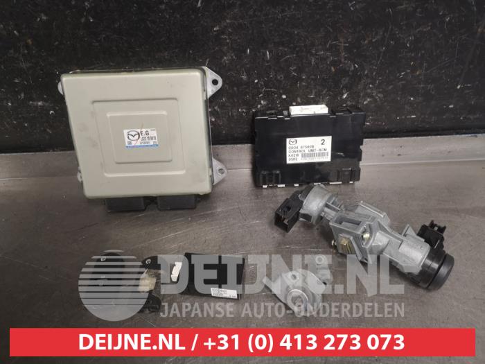 Mazda 5 Slotenset Cilinder (compleet) O663452