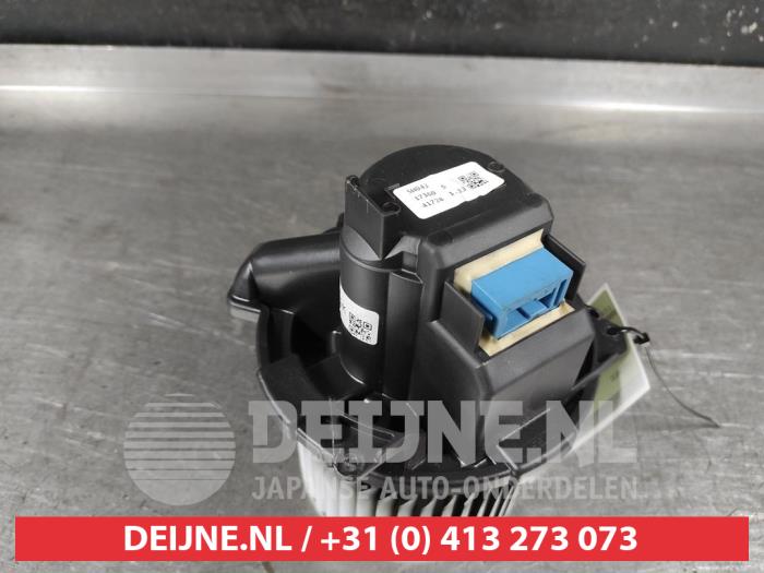Nissan Micra Heating and ventilation fan motor O663657