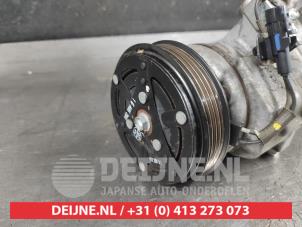 Suzuki Vitara Air conditioning pump O663742 photo 2