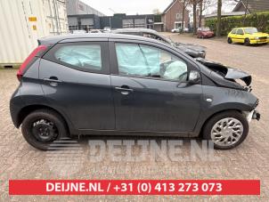 Toyota Aygo Tür 4-türig rechts hinten O663802 foto 3