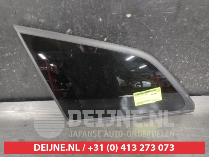 Toyota Corolla Extra Ruit 4Deurs links-achter O663841