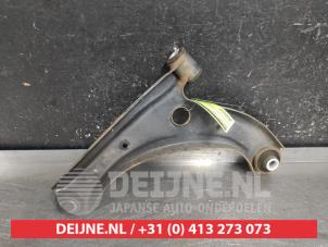 Suzuki Swift Draagarm onder rechts-voor O663900 foto 2