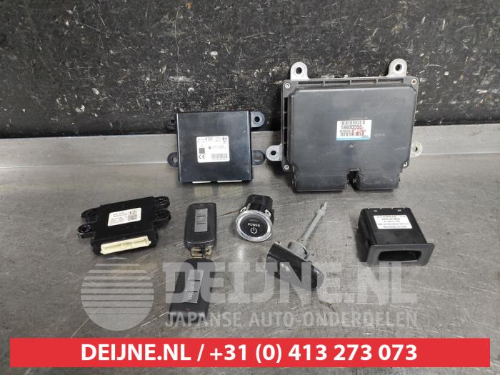 Mitsubishi Outlander Steuergerät Motormanagement O663993